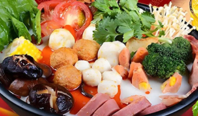 “月薪5000不要吃火鍋，吃麻辣燙就好”？2025年市場規(guī)模將達1565億，千億麻辣燙不容小看……